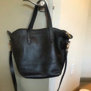 Cuyana Small Carryall Tote - Black